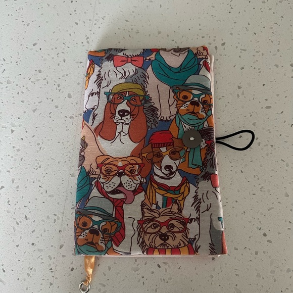 Dog Book Sleeve with Buttons Gift for Dog Lovers (NEW) - Picture 1 of 5